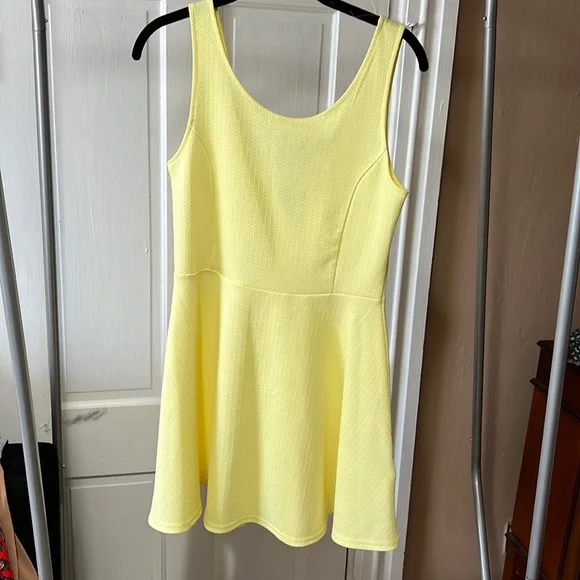 H&M | Dresses | Hm Yellow Skater Dress Great Condition Only Worn A Few  Times | Poshmark